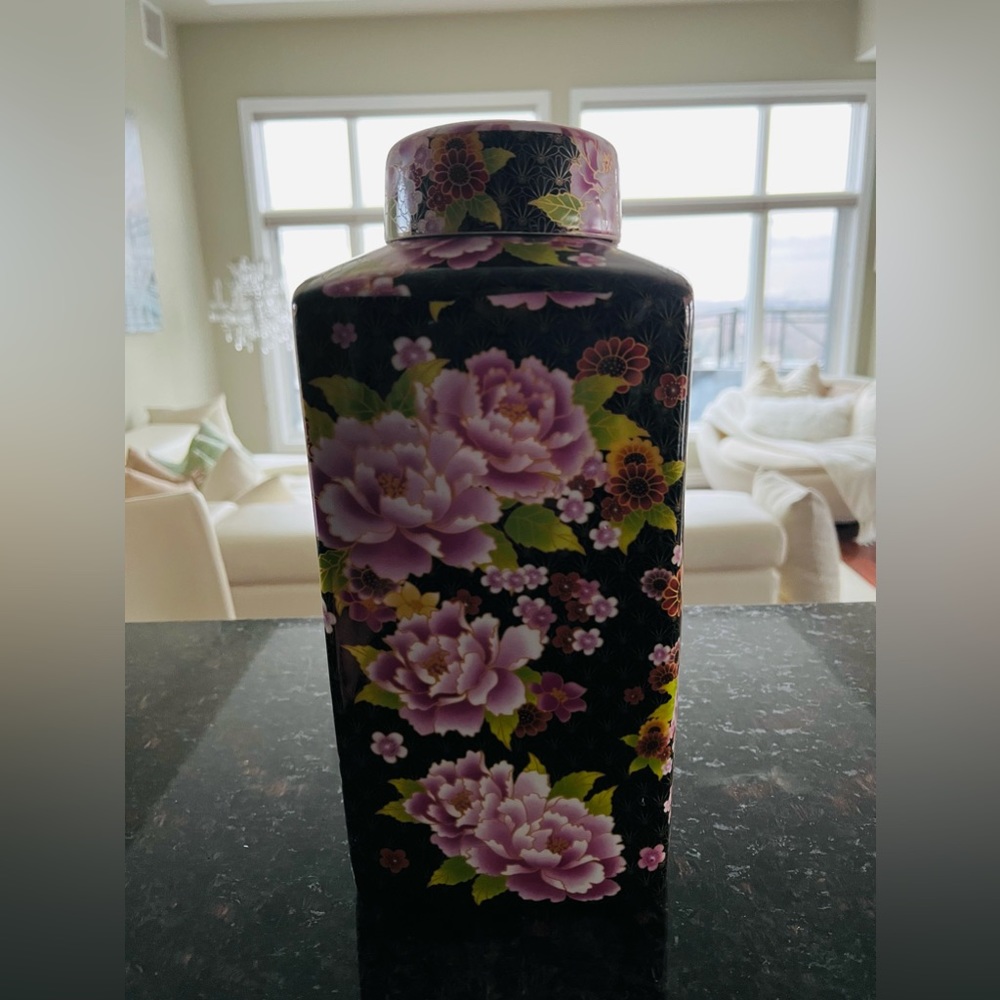 Large Peony Lidded Porcelain Vase